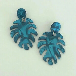 3 for $25/ Blue Tropical Hawaiian Palm Style Acrylic Drop Earrings NWT